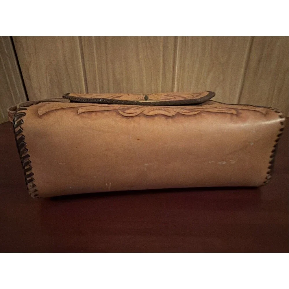 Vintage Hand Tooled Leather Handbag Brown Floral 9x 7.5x 3.5 Beautiful Bag. GUC!